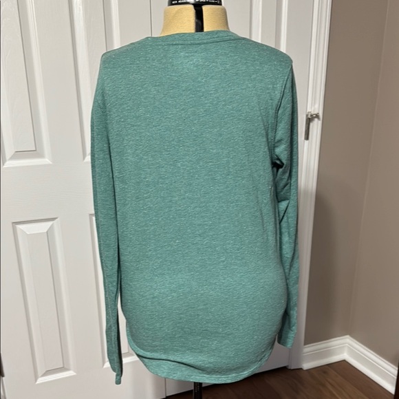 Women's Green V-Neck Top - Picture 3 of 4